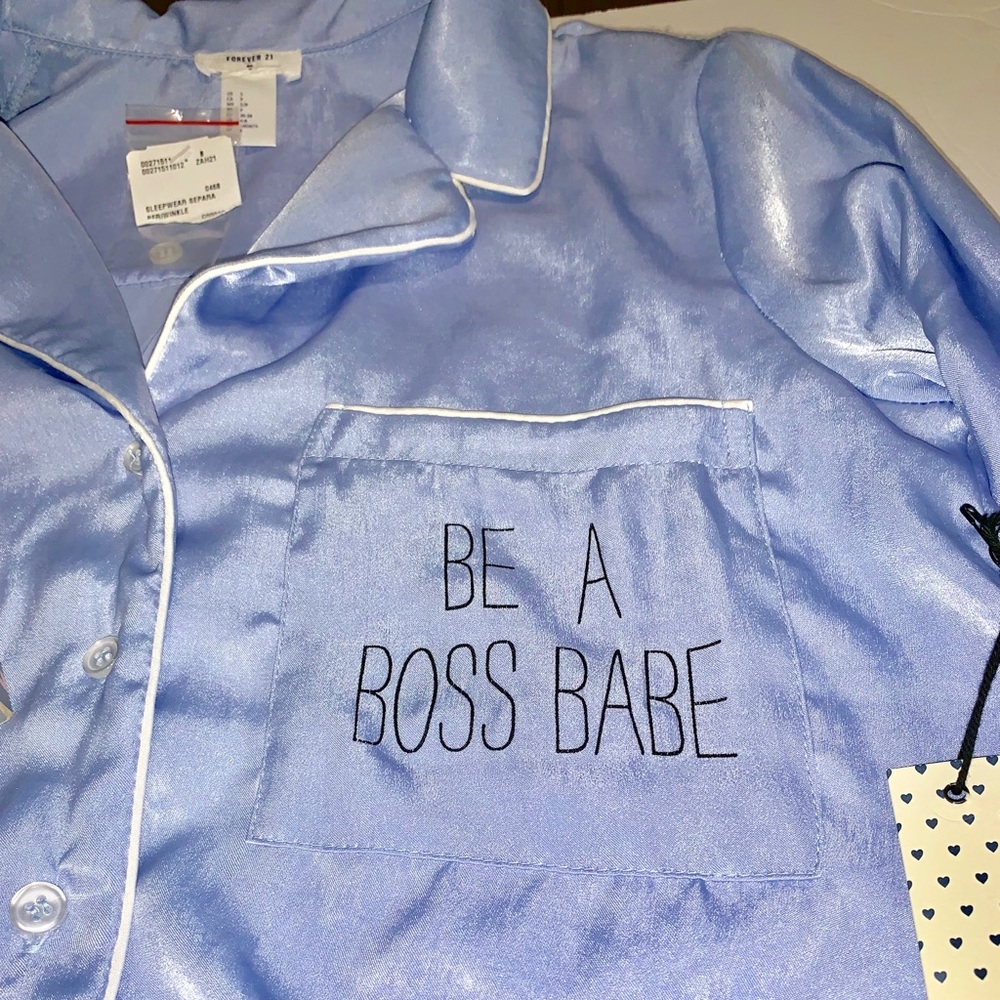 “BE A BOSS BABE” ROMPER SLEEPWEAR 3 available!!! - Picture 2 of 4